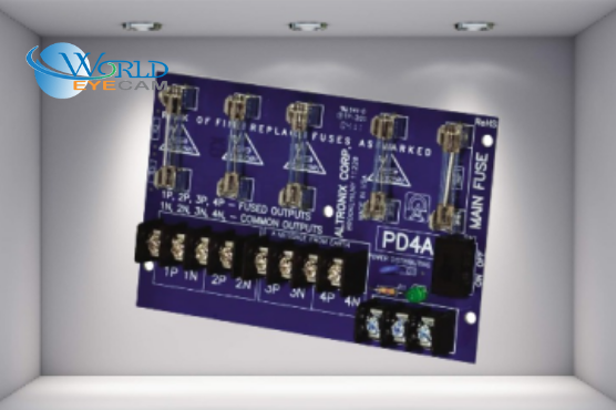 Power Distribution Module, 4 Fused Outputs up to 28VAC/VDC, Board