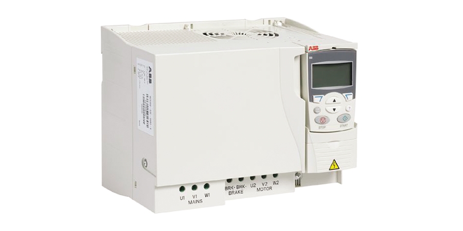 Variable Frequency Drive (General Machinery), Three Phase Input, 480 V AC, 30 HP, IP20, Potentiometer, Wall Mount, R4 Frame