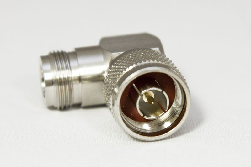 Right Angle N-Style Jack to N-Style Plug Adapter