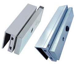 GV-B600U	GV-B600U U Bracket for 600lbs Gate Lock (Optional for use with GV-ML600 on glass door)