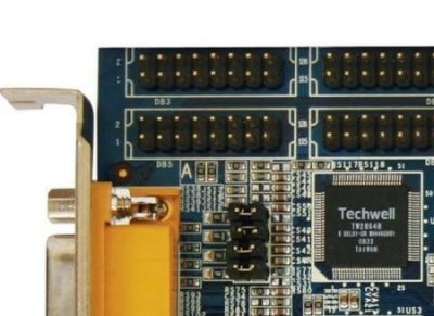 DS-4216HCI 16 Channels Video & Audio at CIF (Real Time)