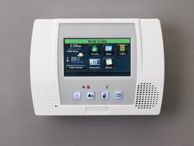 64-ZN LYNX TOUCH 5200