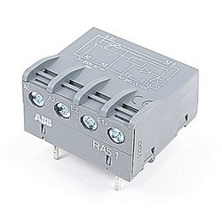 Interface relay equipped with NO contact and with a low consumptioin 24V DC coil designed to moun...