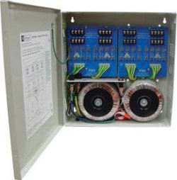 Altronix 16 Fused Electronically Isolated Outputs CCTV Power Supply 24VAC @ 25 Amps