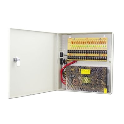 18-Channel 20 AMP Power Distribution Box
